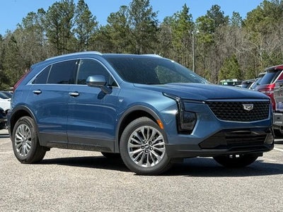 2025 Cadillac XT4 Premium Luxury