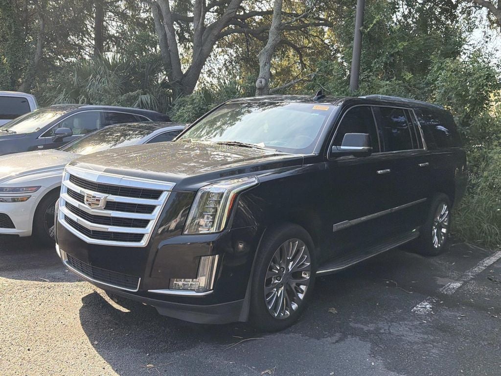 2019 Cadillac Escalade ESV Luxury