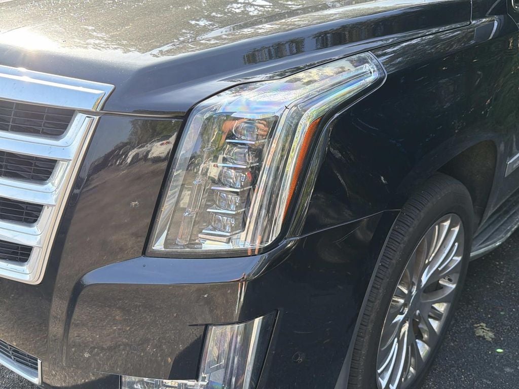 2019 Cadillac Escalade ESV Luxury