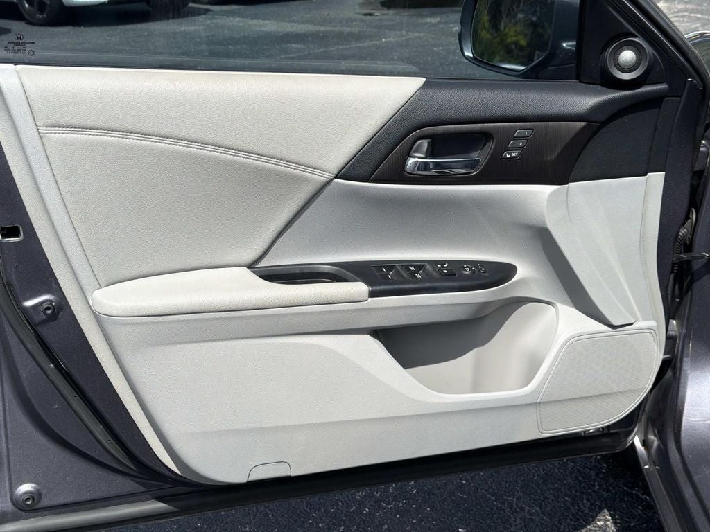 2015 Honda Accord EX-L w/Navigation