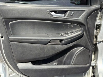 2021 Ford Edge SE