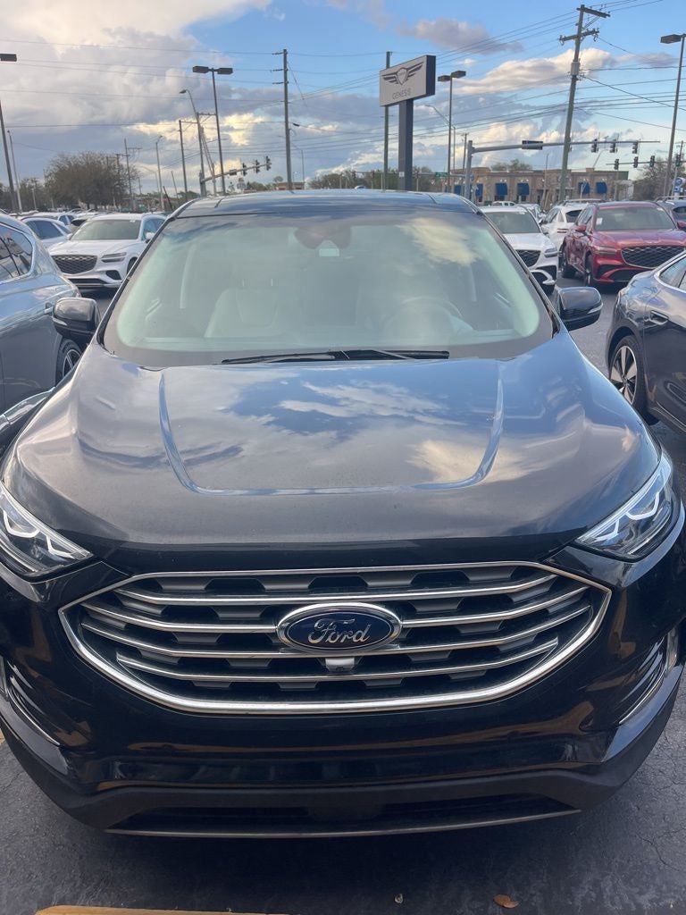 2020 Ford Edge Titanium