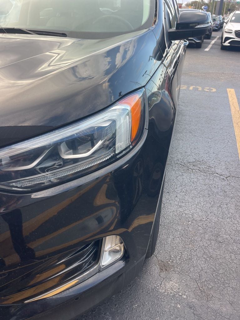 2020 Ford Edge Titanium