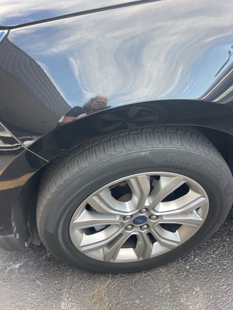 2020 Ford Edge Titanium