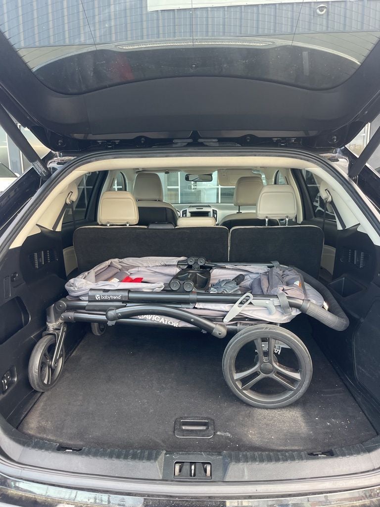 2020 Ford Edge Titanium