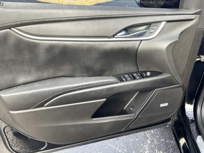 2013 Cadillac XTS Base