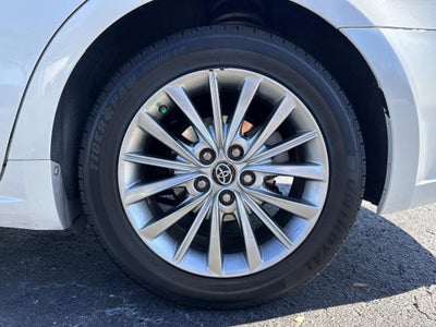 2016 Toyota Avalon Hybrid Limited