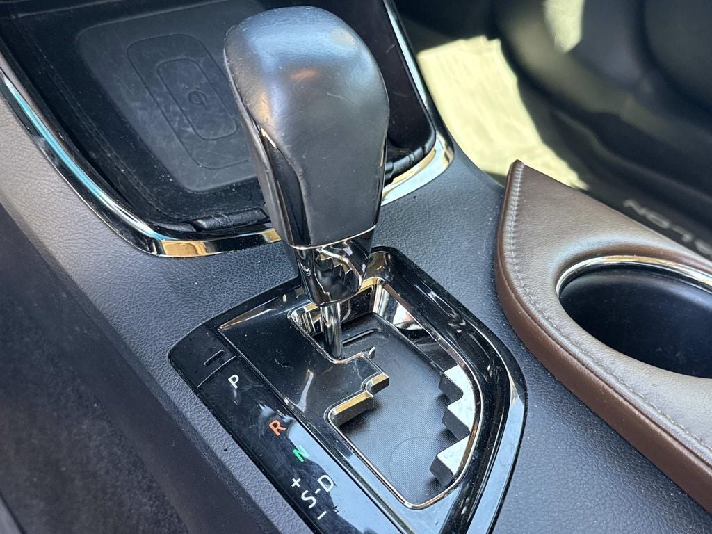 2016 Toyota Avalon Hybrid Limited