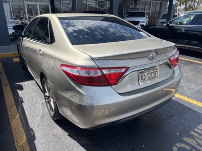 2016 Toyota Camry SE
