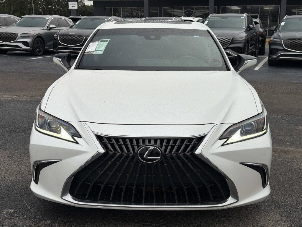 2024 Lexus ES 250
