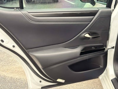 2024 Lexus ES 250
