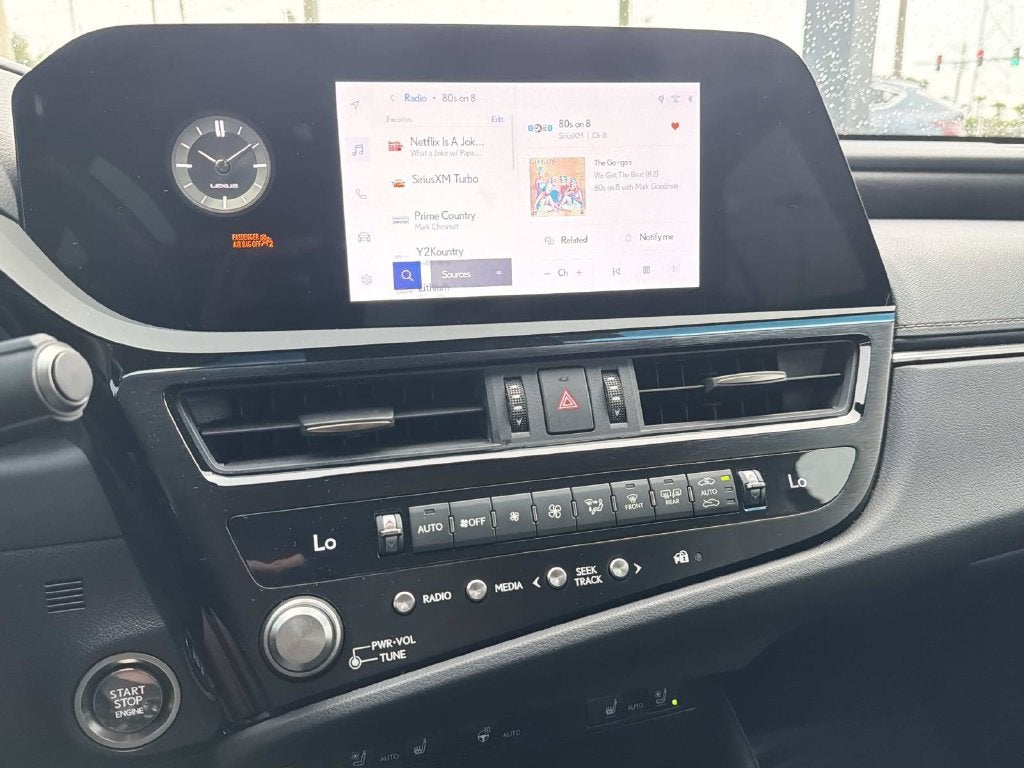 2024 Lexus ES 250