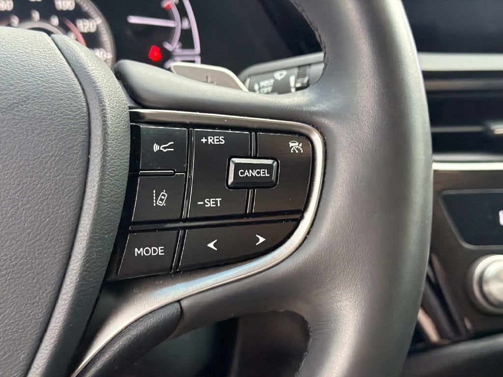 2024 Lexus ES 250