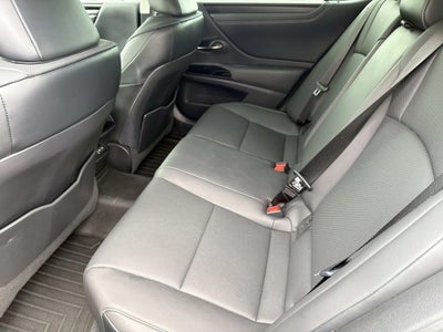 2022 Lexus ES 350