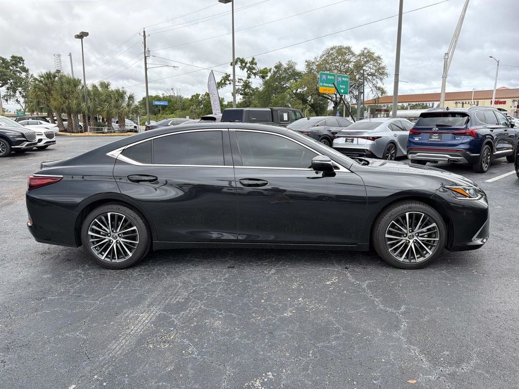 2022 Lexus ES 350