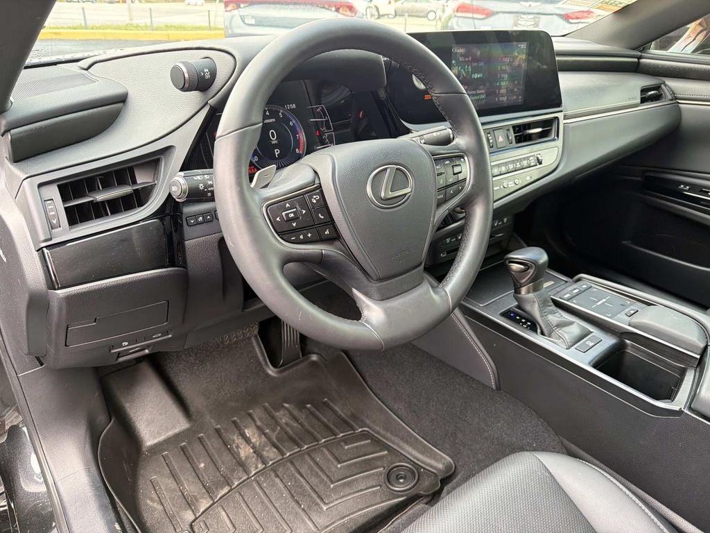 2022 Lexus ES 350