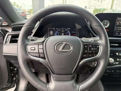 2022 Lexus ES 350