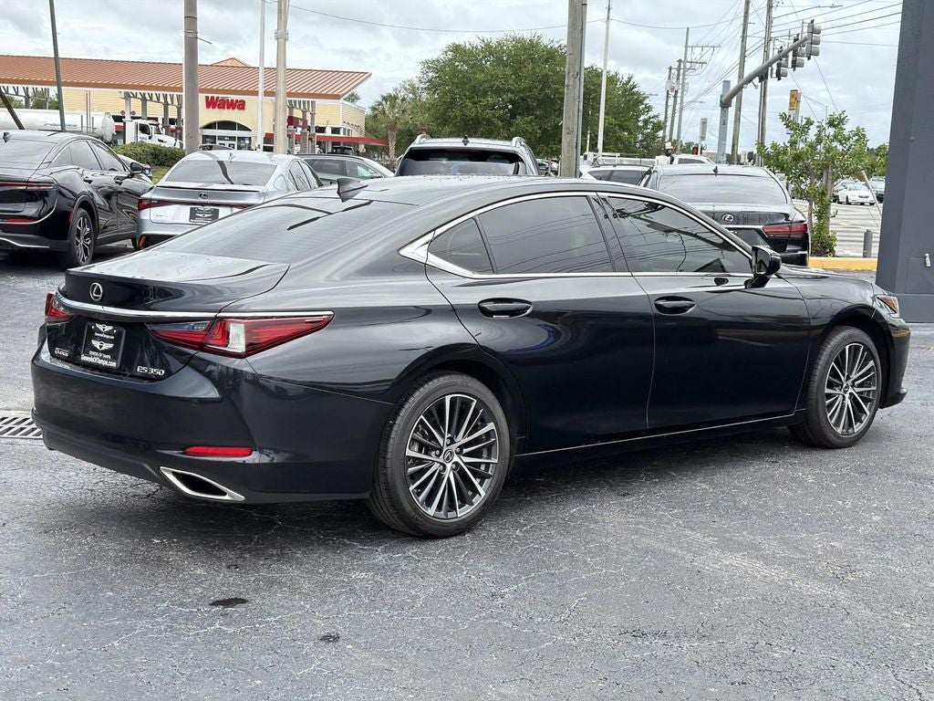 2022 Lexus ES 350