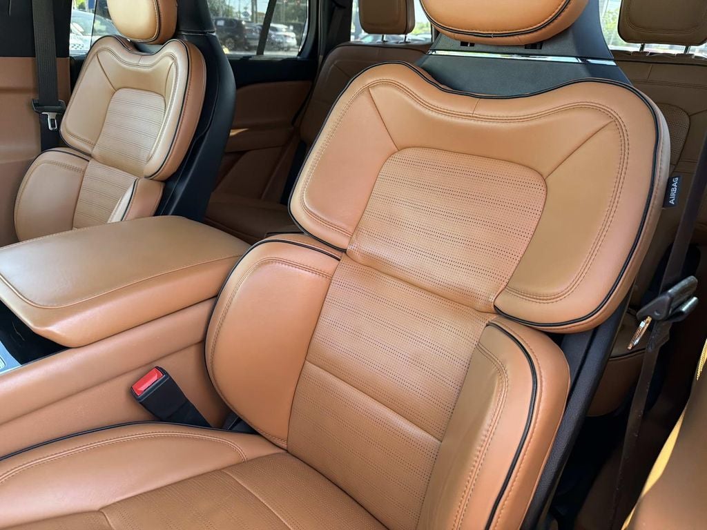 2022 Lincoln Aviator Black Label