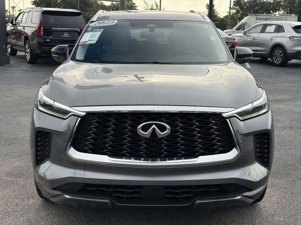 2022 INFINITI QX60 LUXE