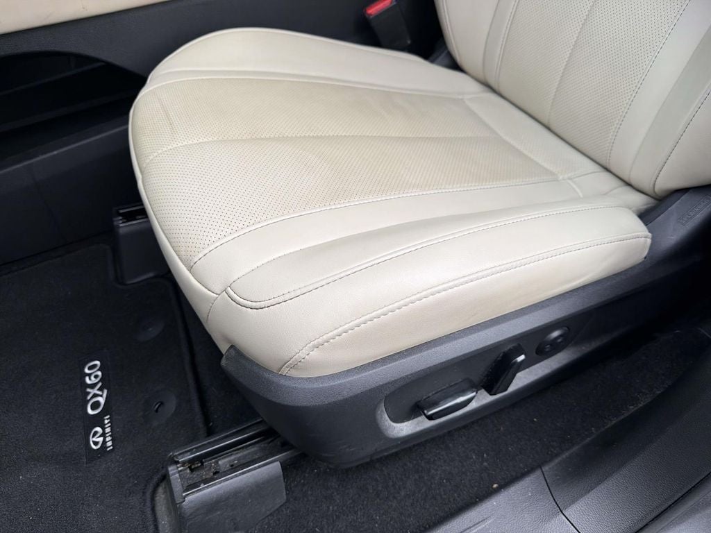 2022 INFINITI QX60 LUXE