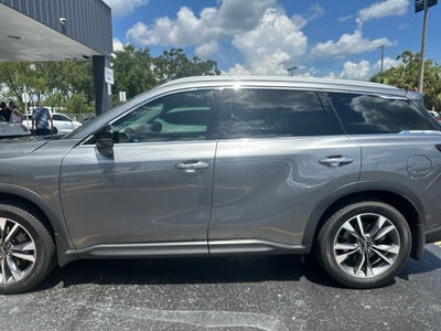 2022 INFINITI QX60 LUXE