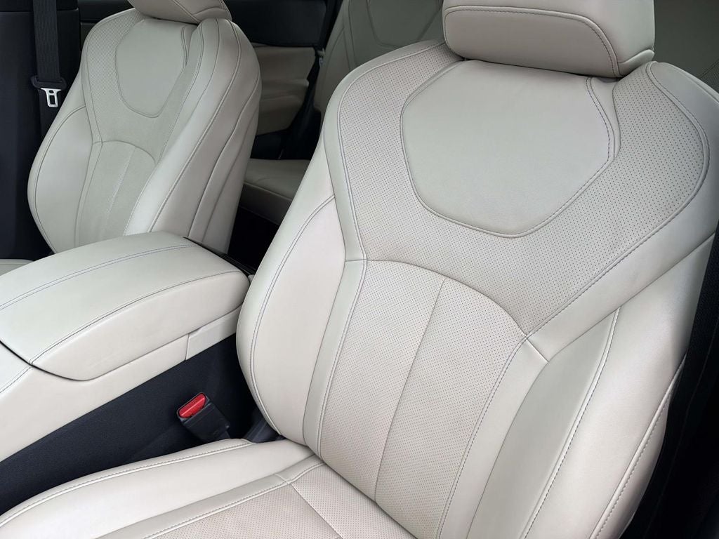 2022 INFINITI QX60 LUXE