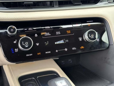 2022 INFINITI QX60 LUXE
