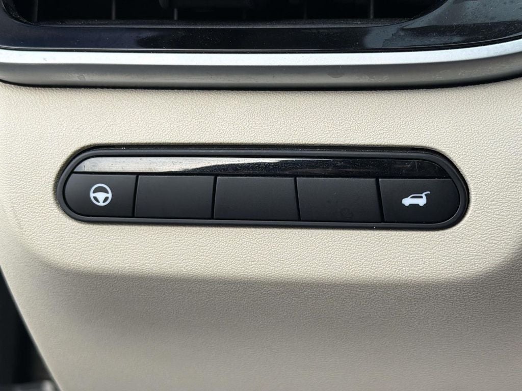 2022 INFINITI QX60 LUXE