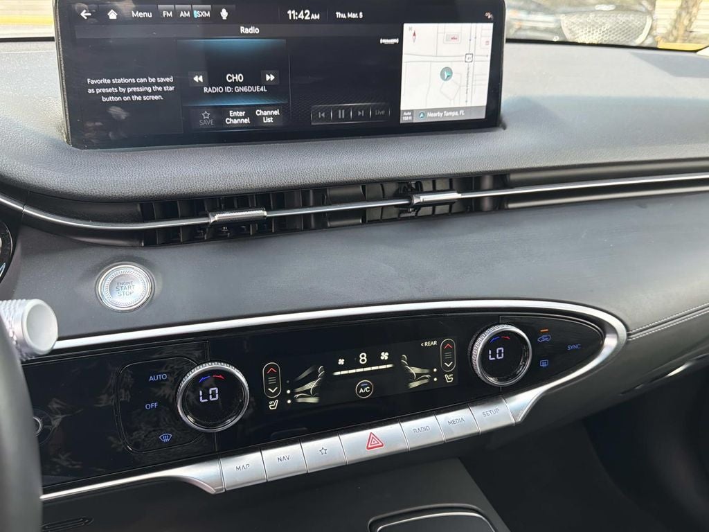 2025 Genesis GV70 2.5T