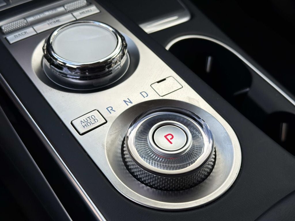 2025 Genesis GV70 2.5T