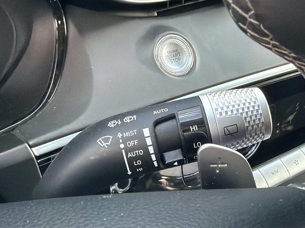 2025 Genesis GV70 2.5T