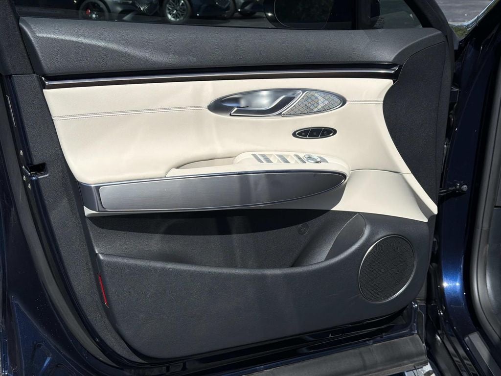 2026 Genesis GV70 2.5T Select