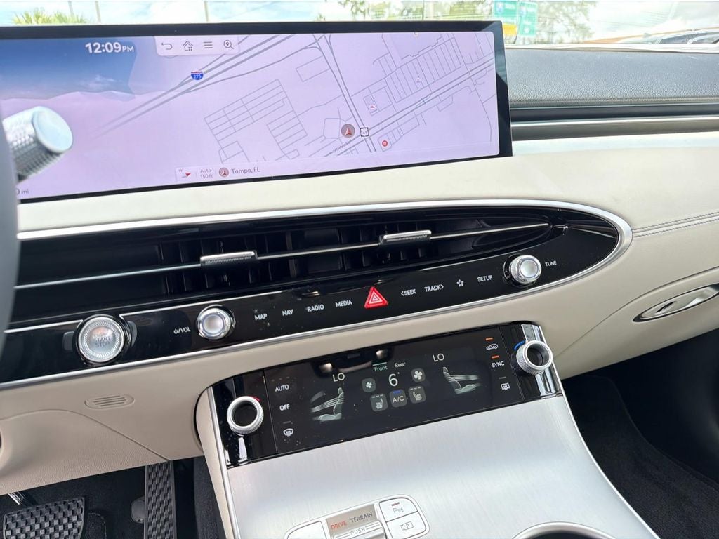 2026 Genesis GV70 2.5T Select