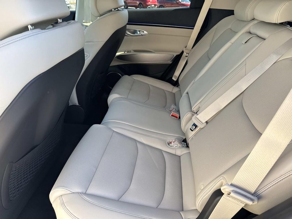 2026 Genesis GV70 2.5T Select