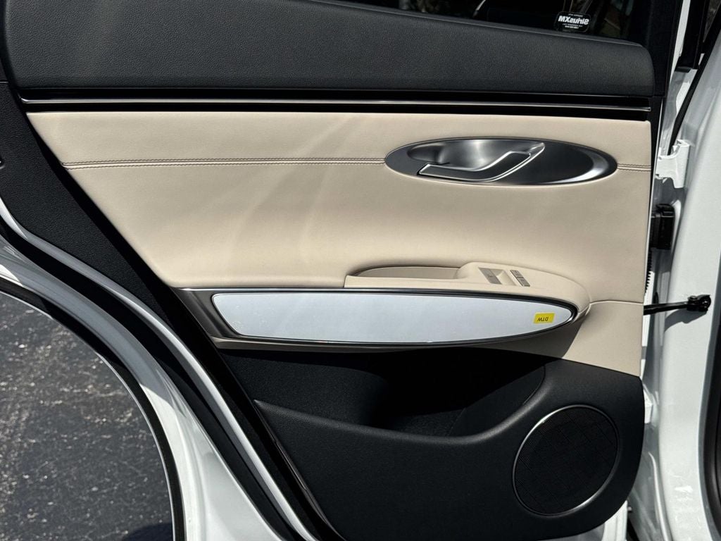 2026 Genesis GV70 2.5T Select