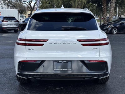 2026 Genesis GV70 2.5T Select