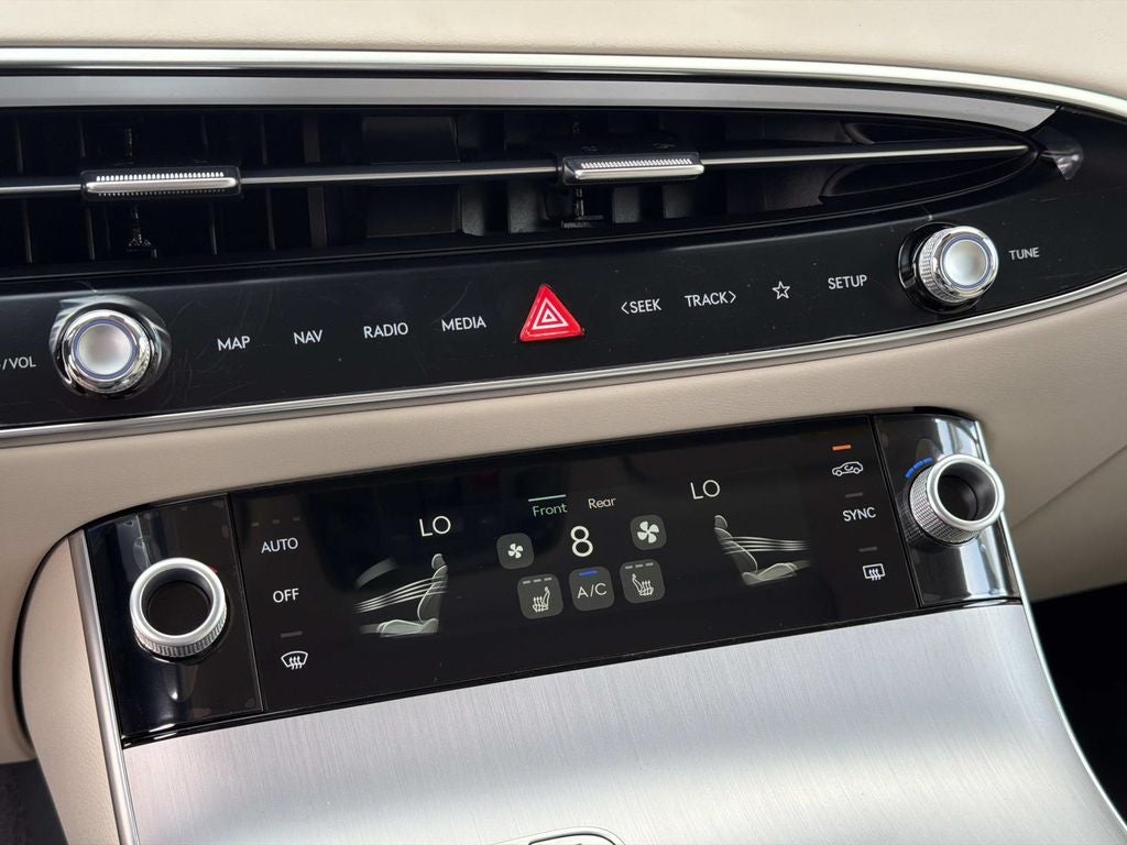 2026 Genesis GV70 2.5T Select