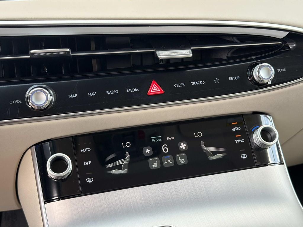 2026 Genesis GV70 2.5T Select