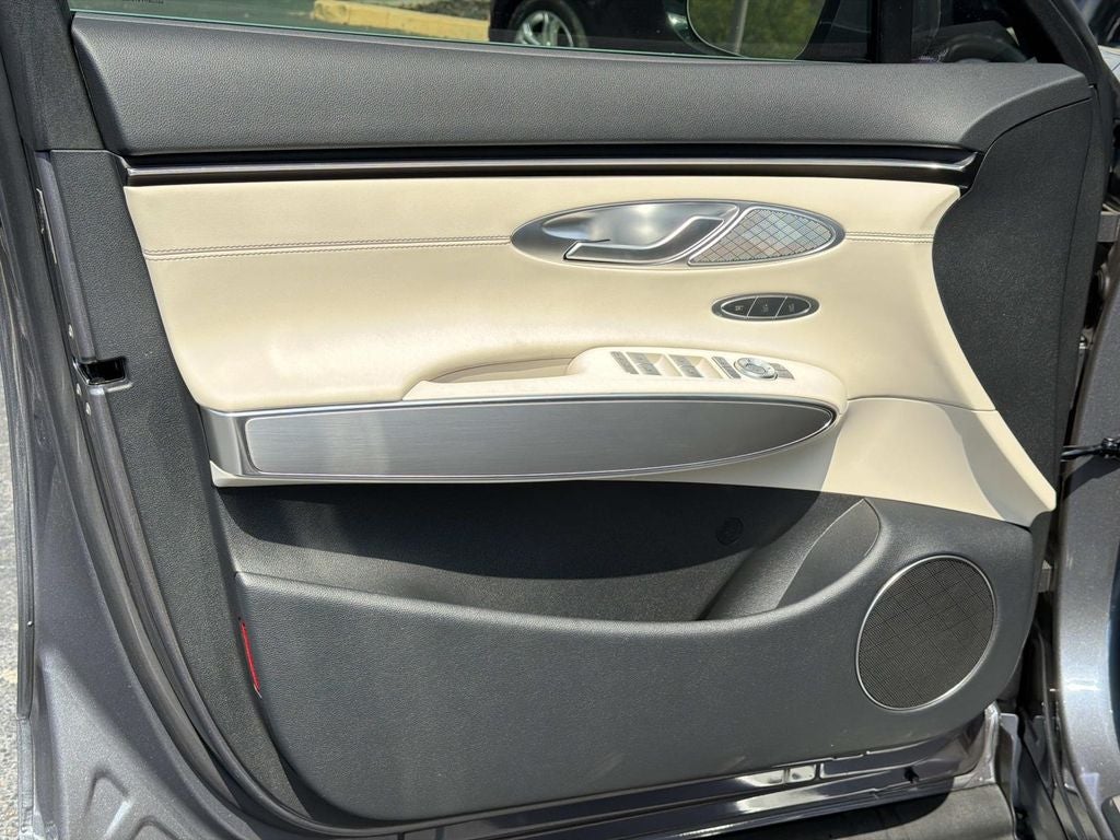 2026 Genesis GV70 2.5T Select