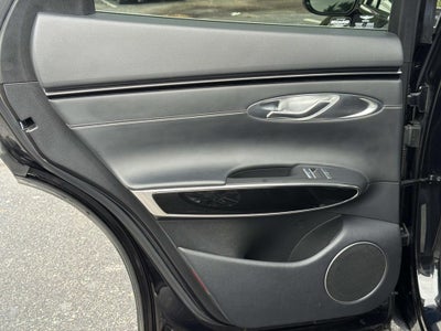 2025 Genesis GV70 2.5T