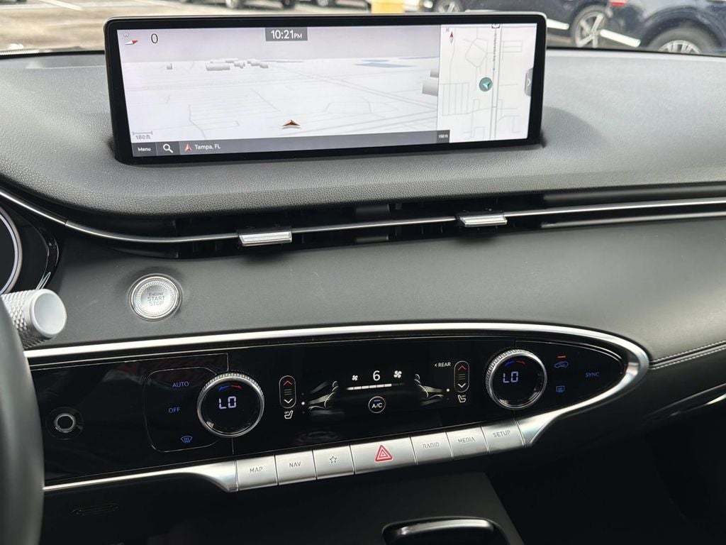 2025 Genesis GV70 2.5T