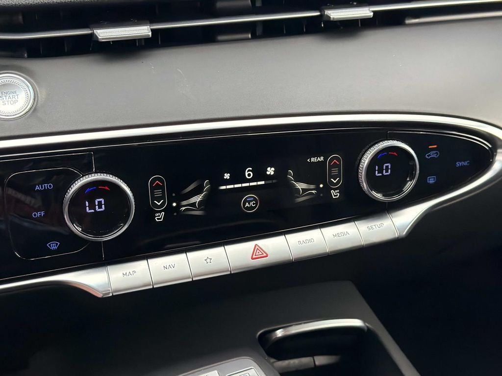 2025 Genesis GV70 2.5T