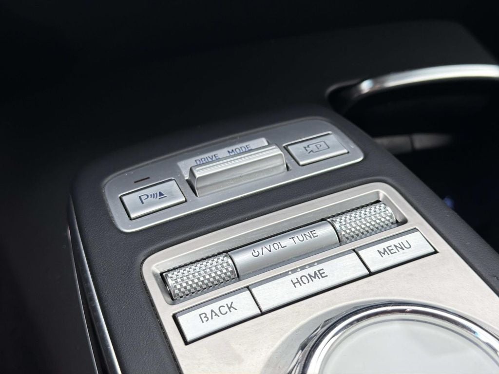 2025 Genesis GV70 2.5T