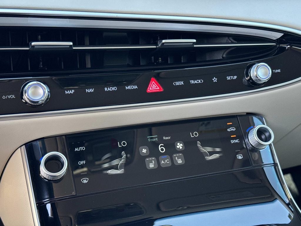 2026 Genesis GV70 2.5T