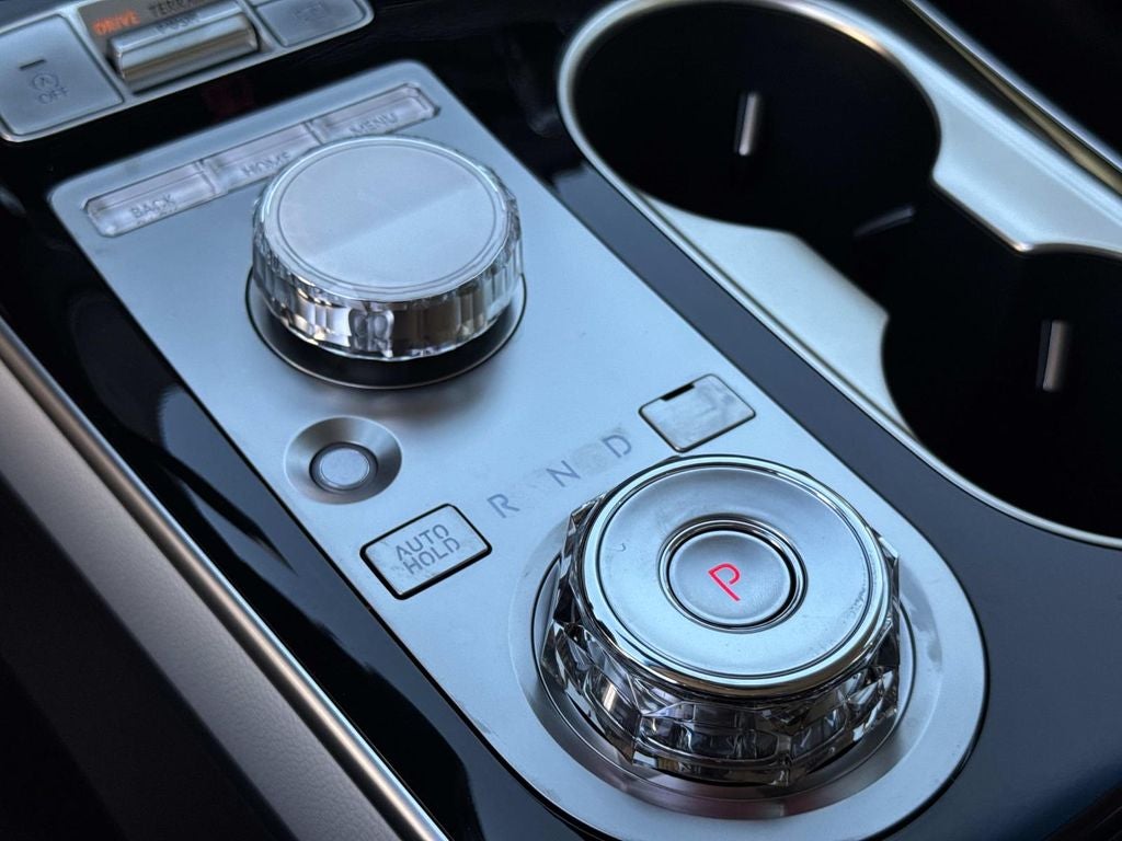 2026 Genesis GV70 2.5T