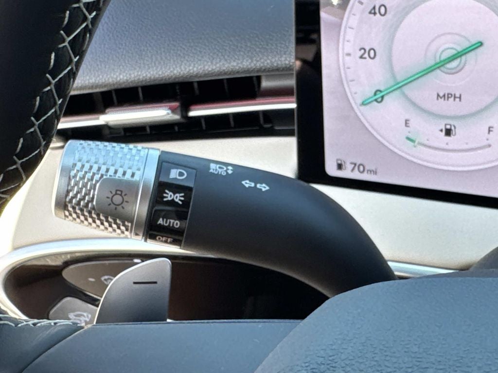 2026 Genesis GV70 2.5T