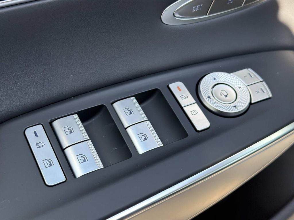 2026 Genesis GV70 2.5T Select
