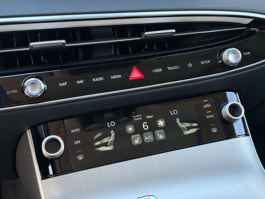 2026 Genesis GV70 2.5T Select