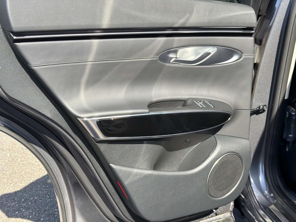 2026 Genesis GV70 2.5T